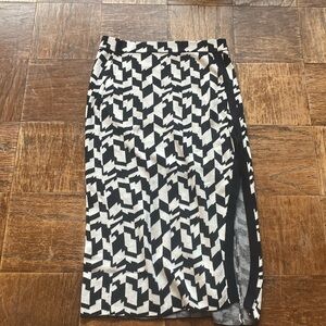 Kahlana barfield brown knit skirt